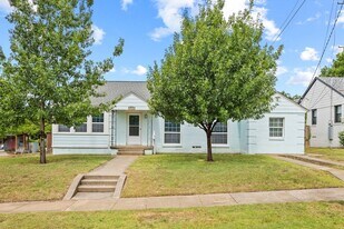 907 Buckalew St in Dallas, TX - Building Photo