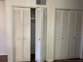 123 Falconhead Dr in Burneyville, OK - Foto de edificio - Building Photo