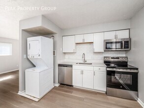 105 W 8th Ave in Columbus, OH - Building Photo - Building Photo