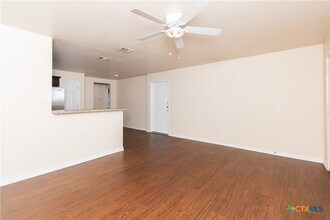 1609 N 10th St in Killeen, TX - Building Photo - Building Photo