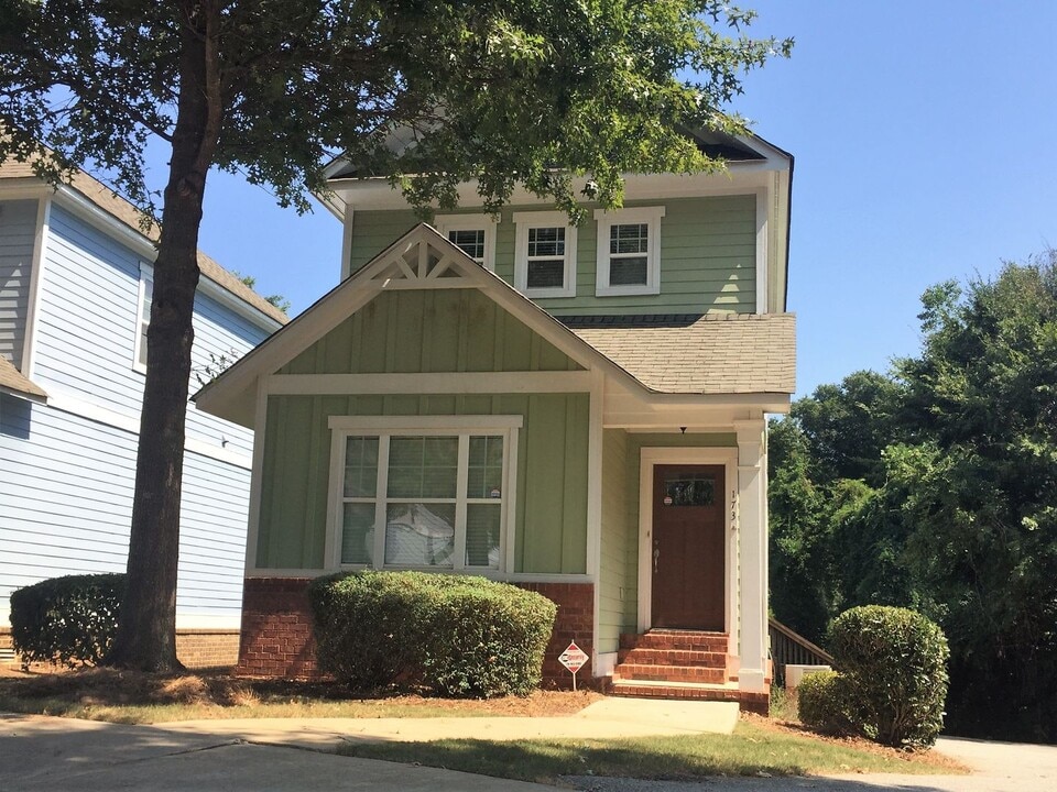 173 Magnolia Bluff Dr in Athens, GA - Building Photo
