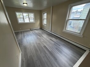 124 State Fair Blvd in Syracuse, NY - Building Photo - Building Photo