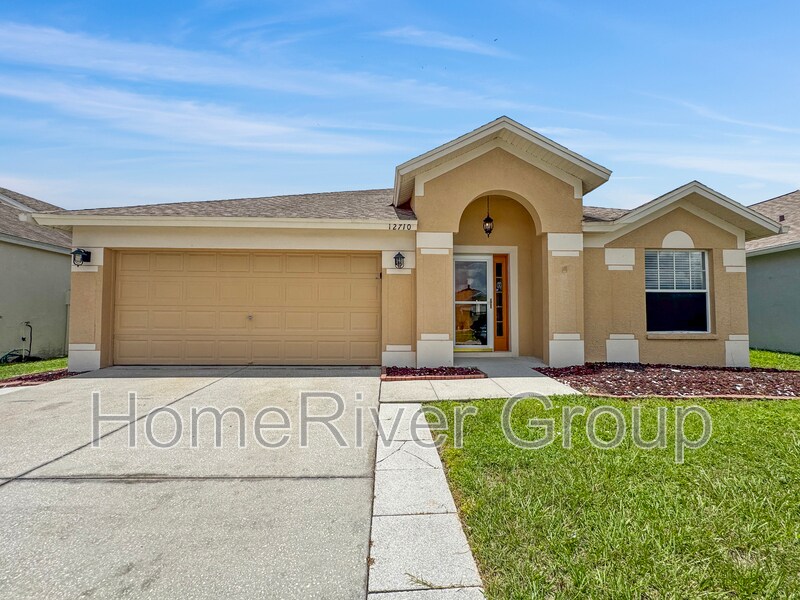 12710 Early Run Ln in Riverview, FL - Building Photo