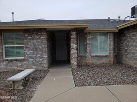 4365 Loma De Oro Dr in El Paso, TX - Building Photo