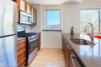 3585 Greystone Ave, Unit 3A in Bronx, NY - Building Photo - Building Photo