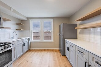 4343 Wisconsin Ave, Unit 3 in Stickney, IL - Foto de edificio - Building Photo