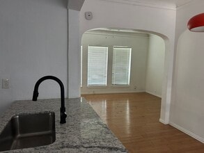 5305 Reiger Ave in Dallas, TX - Building Photo - Building Photo