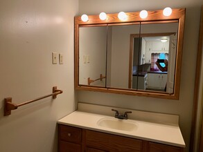 1064 fisher rd in Quincy, MI - Building Photo - Building Photo
