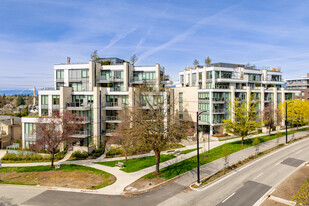 Chelsea in Vancouver, BC - Building Photo