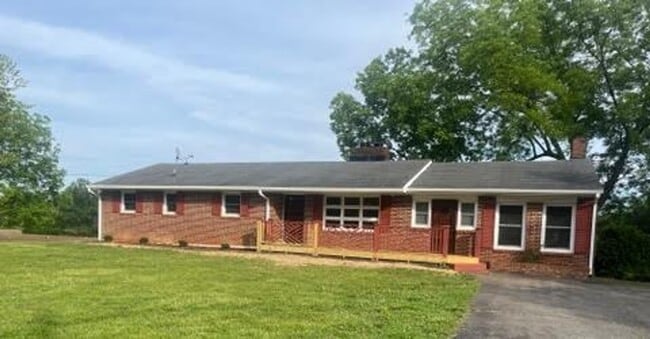 property at 886 Gough Rd