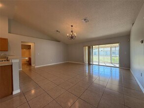 207 Cranbrook Dr in Kissimmee, FL - Building Photo - Building Photo