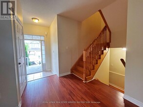 3366 Stoney Crescent in Mississauga, ON - Building Photo - Building Photo