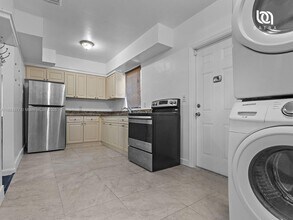 5001 NW 12th Ave in Miami, FL - Building Photo - Building Photo