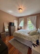 250 Poplar St, Unit # 2 in Boston, MA - Building Photo - Building Photo