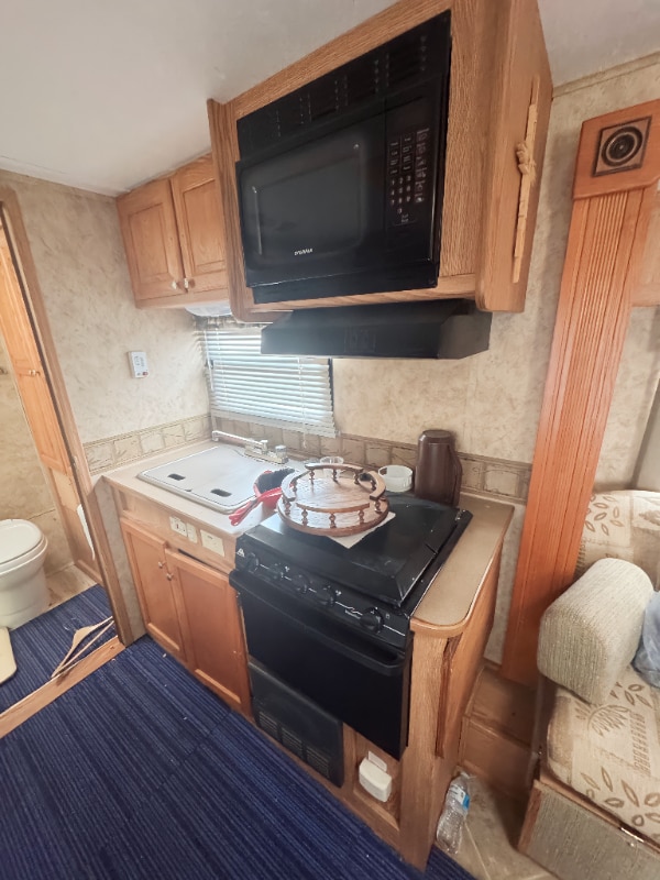 30 Village Ct in Mediapolis, IA - Foto de edificio - Building Photo