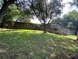 920 Encino Dr in New Braunfels, TX - Building Photo