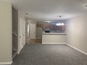 5924 Sherwood Pl in Ellenwood, GA - Building Photo - Building Photo
