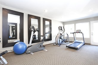 The Meridian in Walnut Creek, CA - Building Photo - Interior Photo