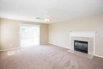 3111 Wild Turkey Ln in Pearland, TX - Building Photo - Building Photo