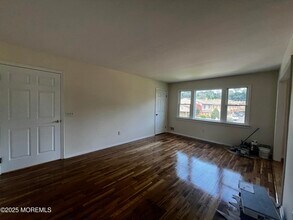 316 Spring St in Red Bank, NJ - Building Photo - Building Photo