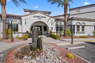 Cornerstone Park Apartments in Henderson, NV - Foto de edificio - Building Photo