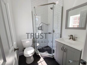 4732 Longshore Ave in Philadelphia, PA - Building Photo - Building Photo