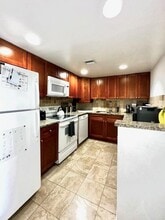 733 SE 1st Way, Unit 206 in Deerfield Beach, FL - Building Photo - Building Photo