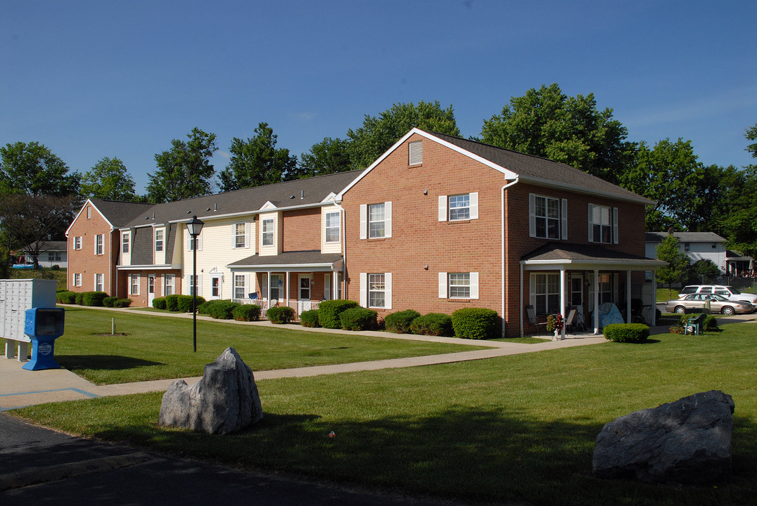 Greene Meadow Apartments in Chambersburg, PA - Building Photo