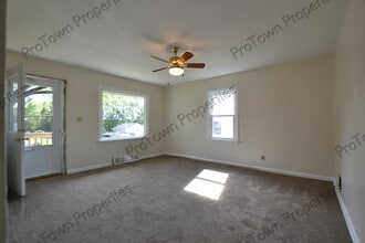 203 Algonquin St in Joliet, IL - Building Photo - Building Photo