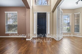 1233 Newcastle St in Roanoke, TX - Building Photo - Building Photo
