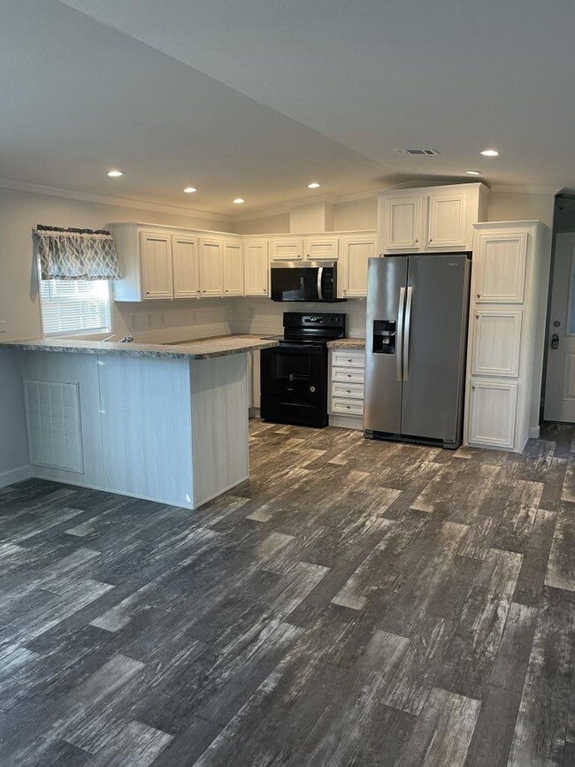 30 Spring Dr in Port Orange, FL - Building Photo - Building Photo