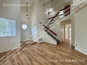 24171 Falconer Dr in Murrieta, CA - Building Photo - Building Photo