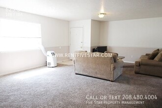 625 S 4th Ave in Pocatello, ID - Building Photo - Building Photo