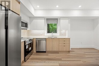 43 Batavia Ave in Toronto, ON - Building Photo - Building Photo