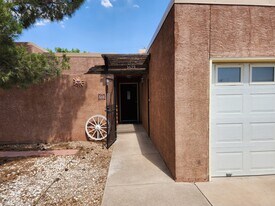1623 S Main St in Roswell, NM - Building Photo