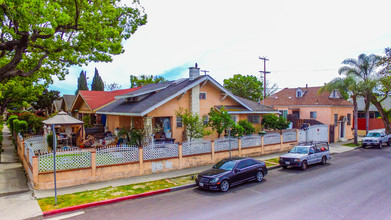 3835 S Harvard Blvd in Los Angeles, CA - Building Photo - Building Photo