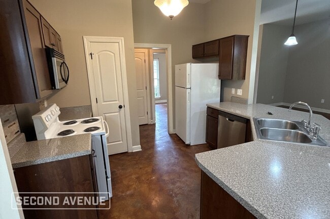 8979 Smith Ranch Dr in Southaven, MS - Building Photo - Building Photo