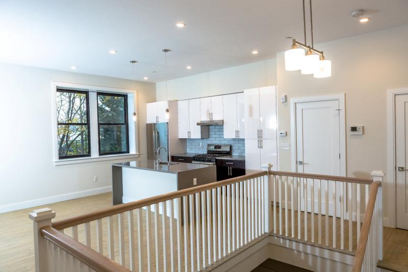 614 Massachusetts Ave in Boston, MA - Building Photo