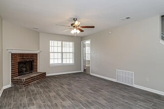 5377 Ragan Ridge Dr in Memphis, TN - Building Photo - Building Photo