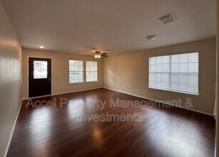 819 Briarwood Dr in Mission, TX - Building Photo - Building Photo