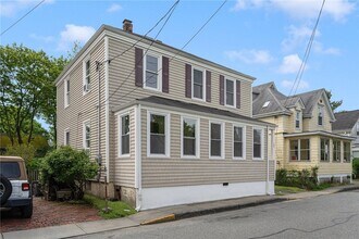 53 Warner St in Newport, RI - Building Photo - Building Photo