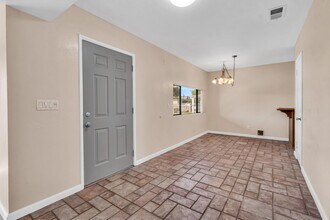 622 Patricia Ln in El Cajon, CA - Building Photo - Building Photo