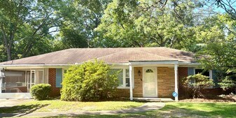 3548 Mayfair Rd in Montgomery, AL - Building Photo