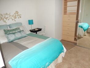 1030 Agate St in San Diego, CA - Building Photo - Building Photo