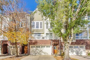 513 Grove Ln in Forest Park, IL - Building Photo