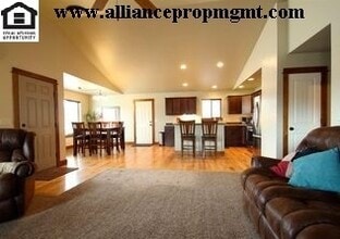 11 Cedar Shade Ln in Bozeman, MT - Building Photo - Building Photo