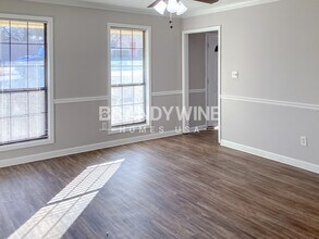 5556 Pennybrook Trail in Stone Mountain, GA - Building Photo - Building Photo