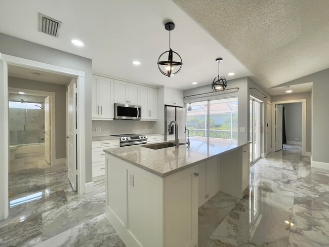6503 Geminata Oak Ct