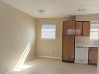 915 Alexander St photo'