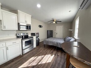 2518 Castle Dr in Clyde, TX - Building Photo - Building Photo